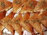 بقلاوة بالقشطه (وربات)