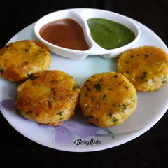 A picture of Aloo Tikki.