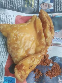समोसा (Samosa recipe in Hindi) रेसिपी मुख्य फोटो