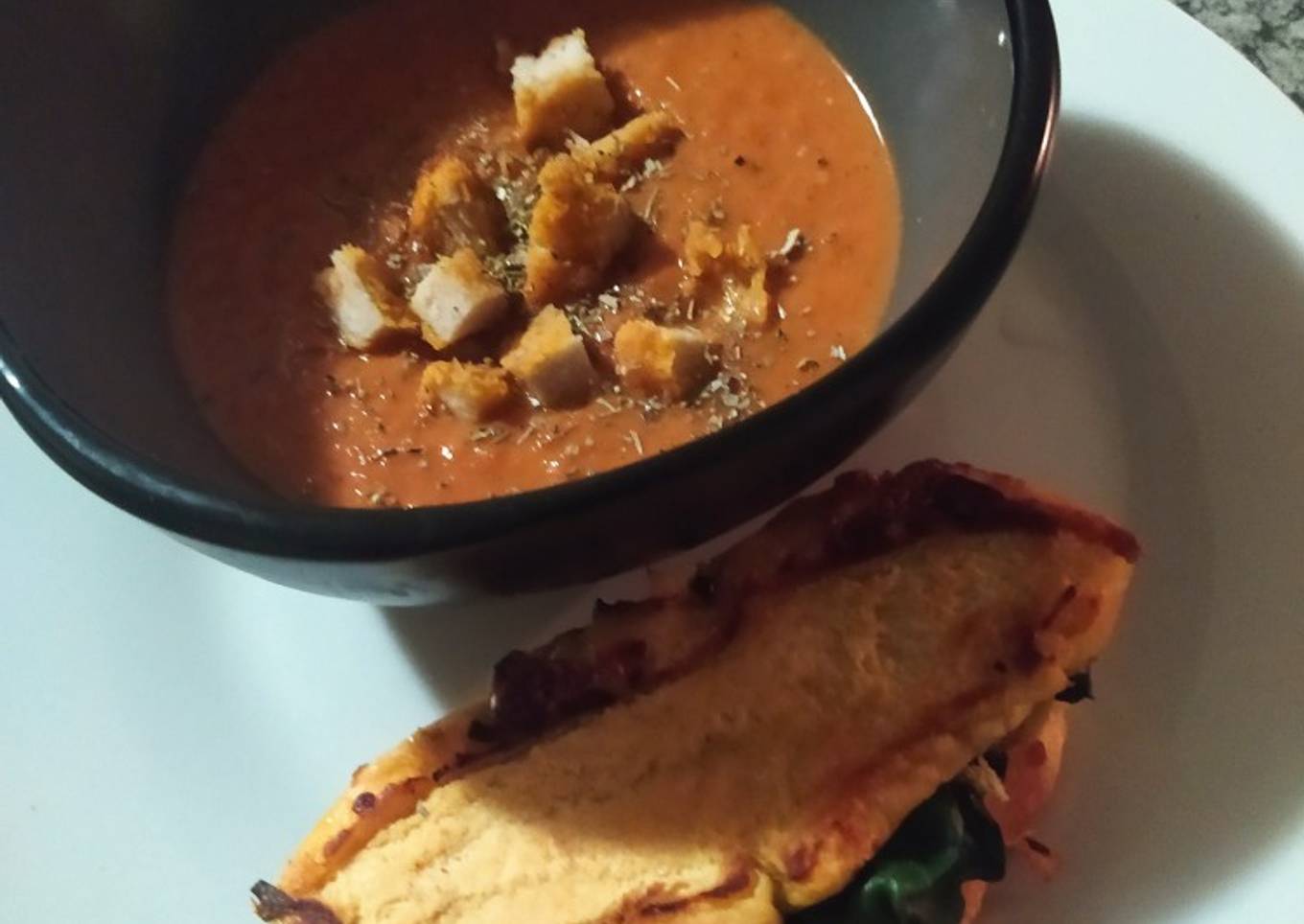 Quick Spicy Tomato Soup