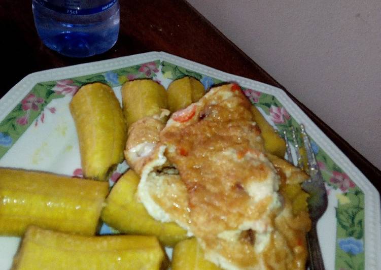 Recipe of Perfect Unripe plantain with egg sauce