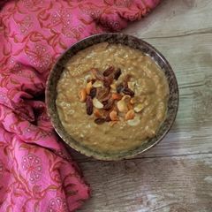 A picture of Oats gud payasam.