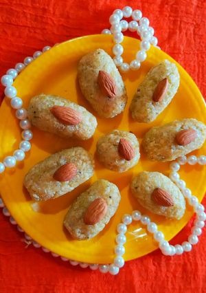 A picture of Lauki mawa roll.