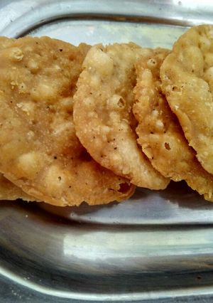 A picture of Farsi puri.