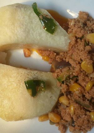 A picture of Yam and egg sauce.