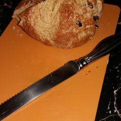 A picture of Raisin Soda Bread.