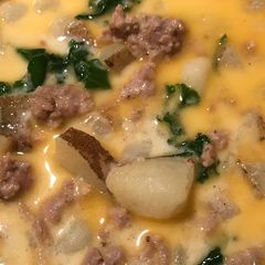 A picture of Zuppa Toscana Soup instant pot.