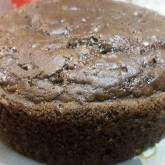A picture of Eggles chocolate cake.