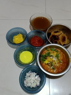 રગડા પેટીસ(Ragda patties Recipe in Gujarati) રેસીપી મુખ્ય ફોટો