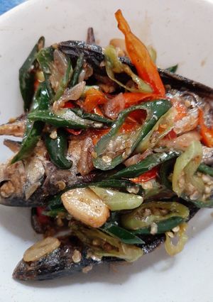 Foto resep Ikan asin cabe ijo