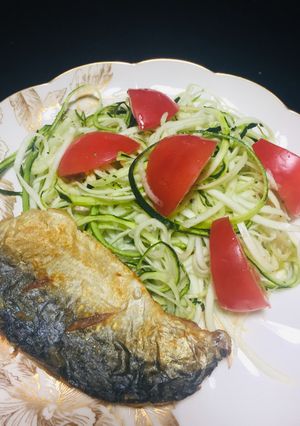 Una foto de Espaguetis de Calabacín con filetes de Pescado!