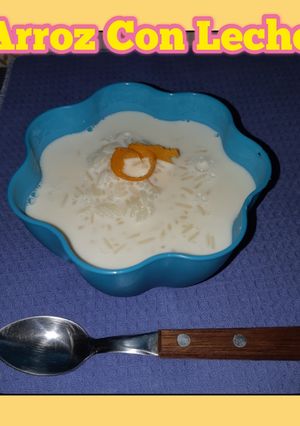 Una foto de Arroz Con Leche y cascaritas de Naranja