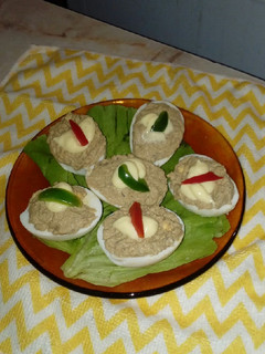 Una foto de Huevos rellenos
