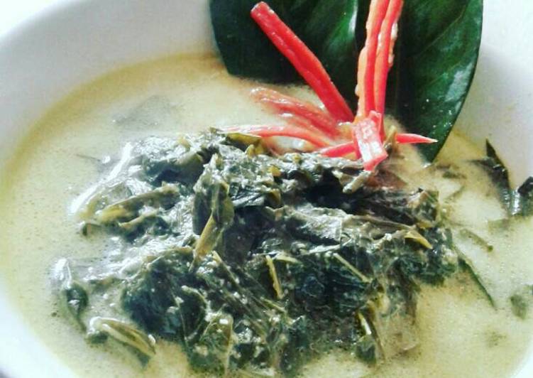 Bahan Membuat Gulai daun singkong ala widya Anti Gagal