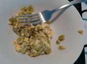Una foto de nopal en salsa verde