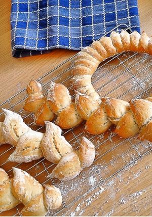O poză a rețetei Pâine spic de grâu.