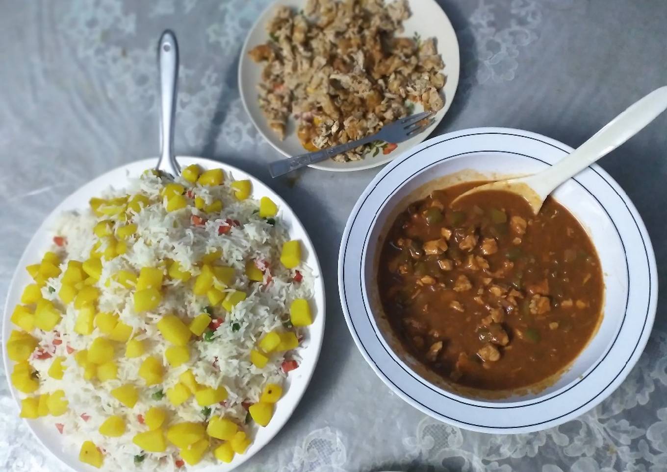 Rice with chicken Manchurian