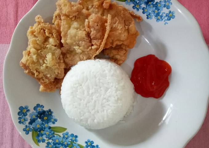 Resep Kulit Ayam KFC KW 😂 oleh yuniutm - Cookpad