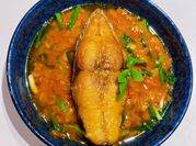 A picture of cá thu kho cà chua