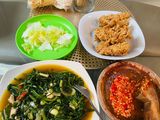 Cah Kangkung Ayam Hotplate (tapi pakai piring) 😂