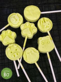 Hình của món Kem bơ, kem dâu tây.
