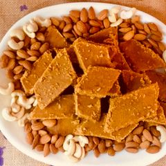 A picture of Besan Burfi.