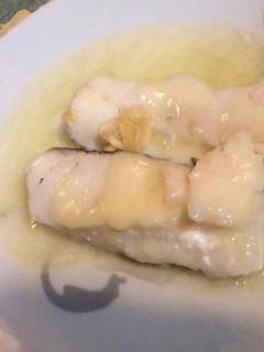 Una foto de Bacalao confitado con su pil-pil