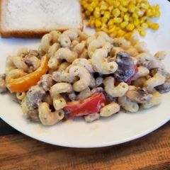 A picture of Creamy Sausage Alfredo.