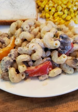 A picture of Creamy Sausage Alfredo.