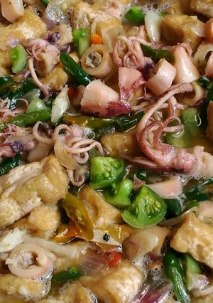 Foto resep Tumis Cumi Asin Tahu Pedas