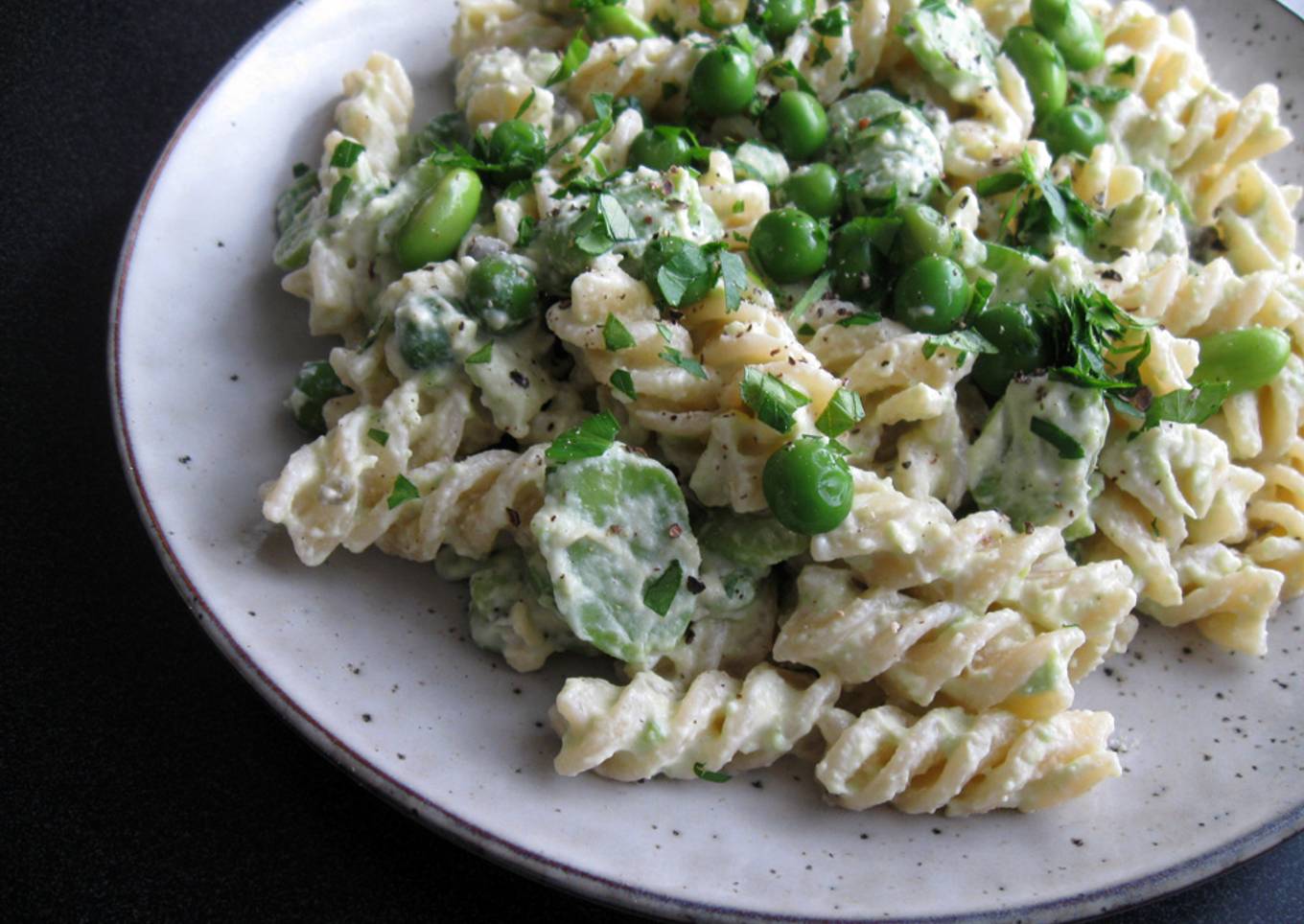 Creamy Pasta With Broad Beans, Peas & Edamame