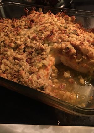 A picture of Easy chicken stuffing bake.