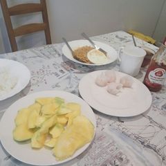 A picture of Fried Noodle Instant Breakfast.