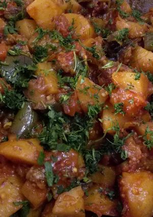 A picture of Aloo baigan dry sabji.