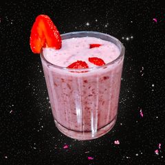A picture of Strawberry Lassi 🍓.