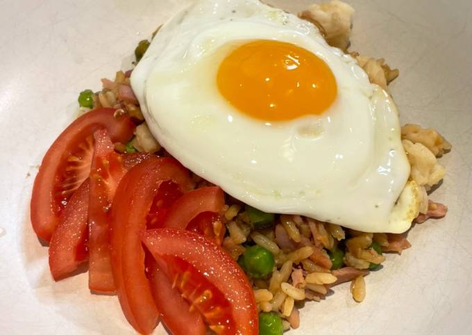 Recipe of Award-winning Nasi Goreng (UK Store Cupboard Version)