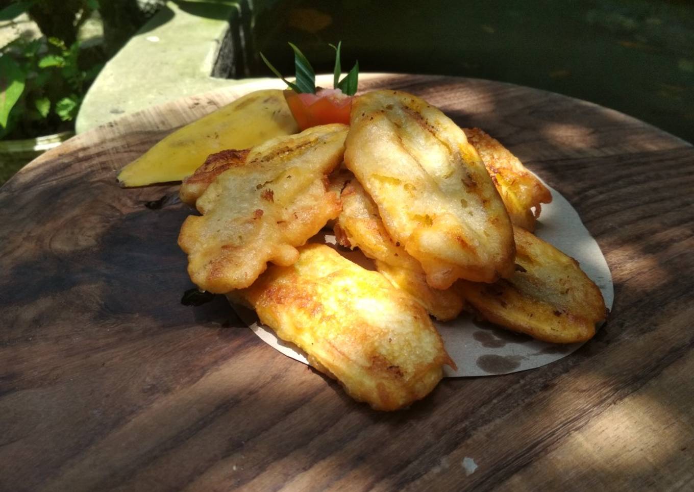 Pisang geprek goreng