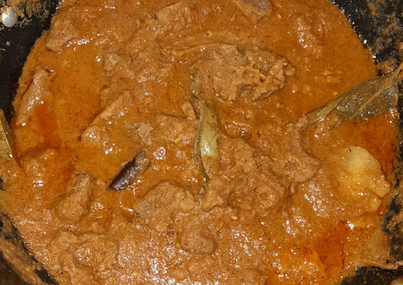Rendang daging sapi