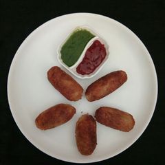 A picture of Bread Roll.