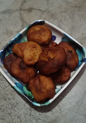 आटा केला मिनी पुआ रेसिपी मुख्य फोटो