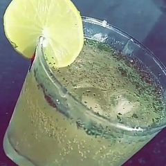 A picture of Mint lemonade.