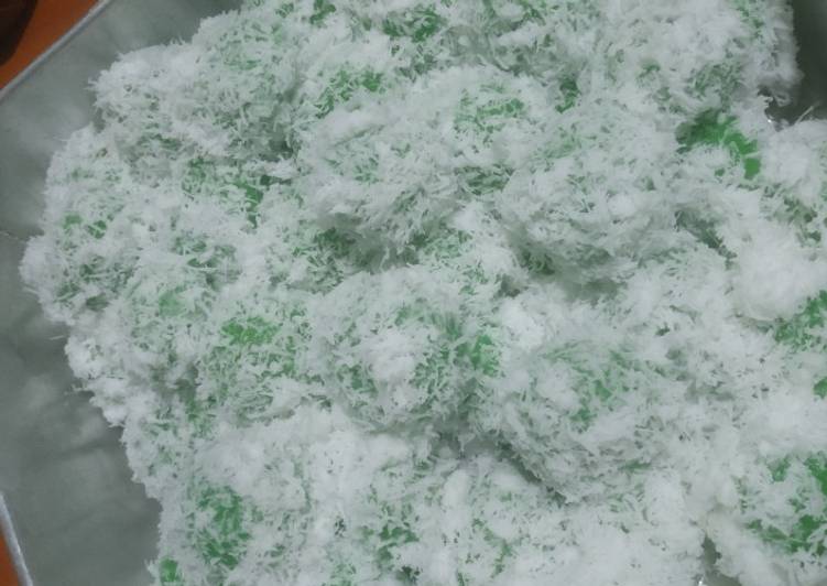 Klepon pandan, kenyal tanpa air kapur