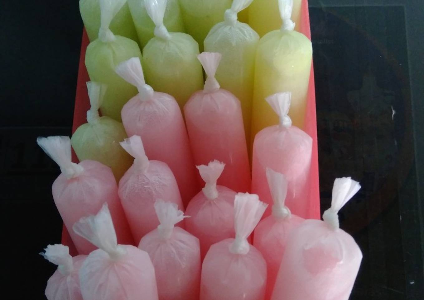 Es Lilin aneka rasa