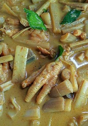 รูปของ แกงไก่หยวกกล้วย (แกงใต้)