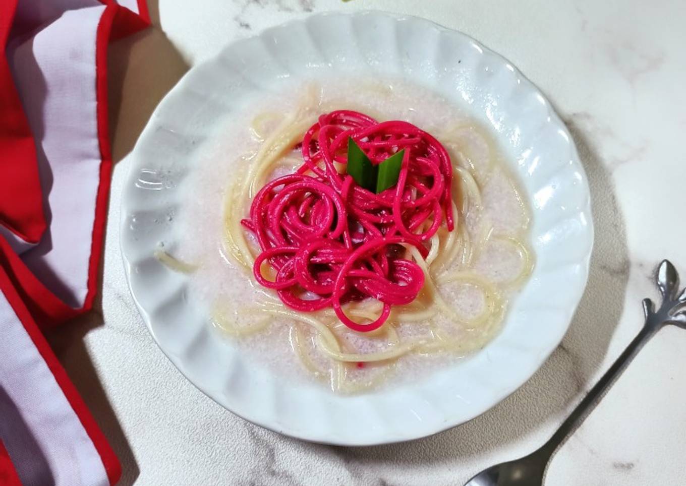 Kolak Spaghetti Merah Putih