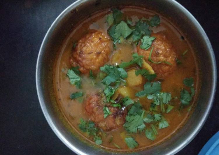 How to Make Favorite Egg Curry