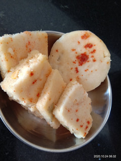 ઢોકળાં (Dhokla Recipe In Gujarati) રેસીપી મુખ્ય ફોટો