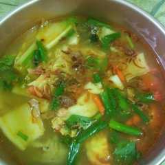 A picture of Sup ikan merah.