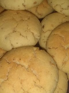 صورة لوصفة غريبة البهلة بمقادير بسيطة جداً كتجي مشققة و لذيذة😋👍