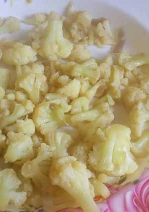 A picture of Steamed cauliflower.